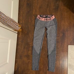 GymShark- flex leggings